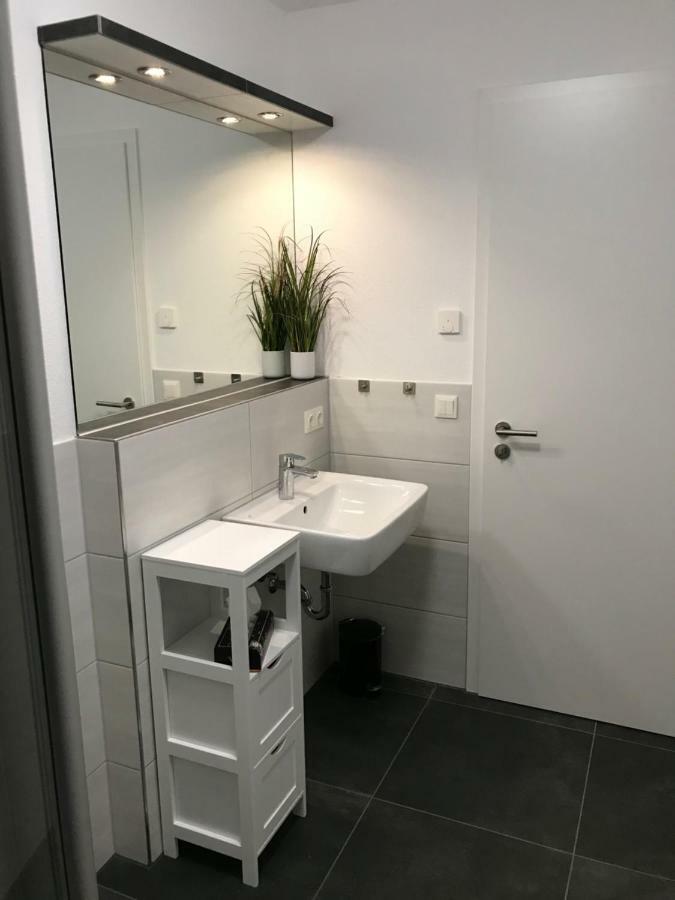 Main Boarding House Apartment มิลเทินแบร์ก ภายนอก รูปภาพ