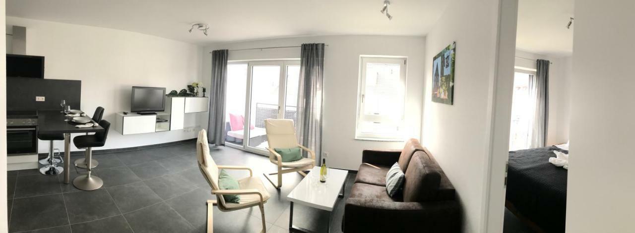 Main Boarding House Apartment มิลเทินแบร์ก ภายนอก รูปภาพ
