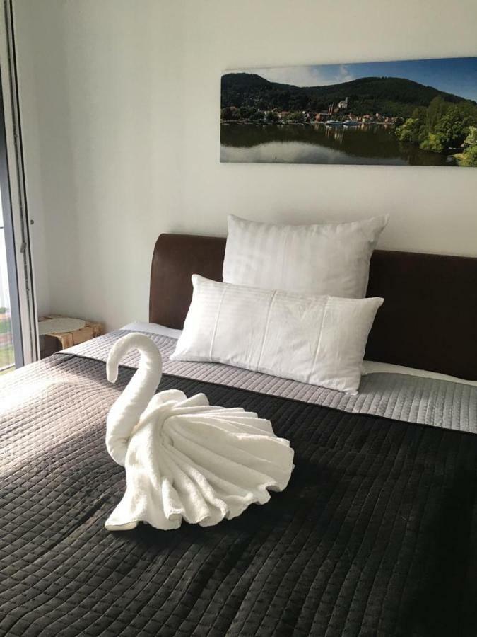 Main Boarding House Apartment มิลเทินแบร์ก ภายนอก รูปภาพ
