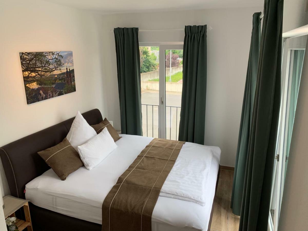 Main Boarding House Apartment มิลเทินแบร์ก ห้อง รูปภาพ